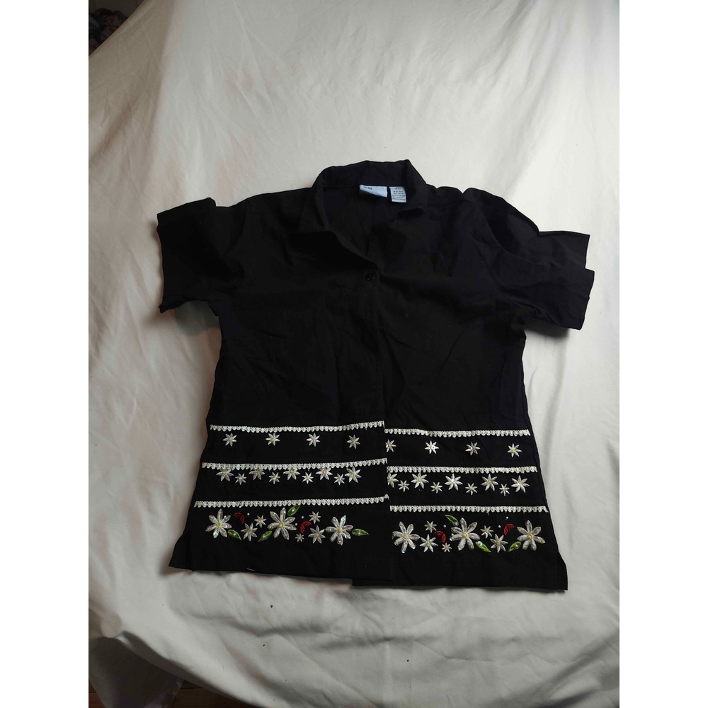 Jane Ashley Shirt Womens Size PM Black Floral Embroidered Button Up Short Sleeve